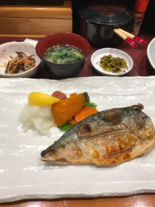 天神コア『味の正福』ランチで生サバ焼き定食・なすみそ定食を注文