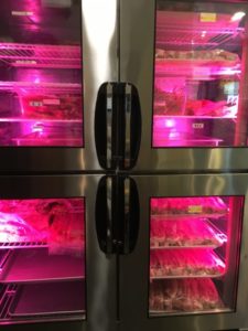 明洞「黄金牧場」の冷蔵庫